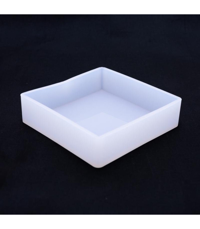 Molde de silicona cuadrado 8x8x2cm