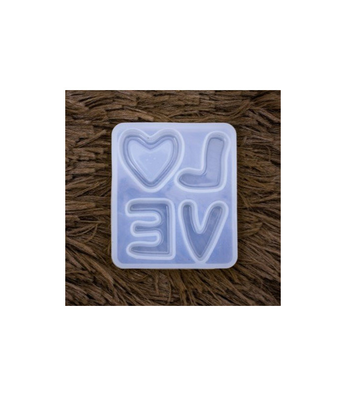 Molde de silicona love 5.9x5.1cm