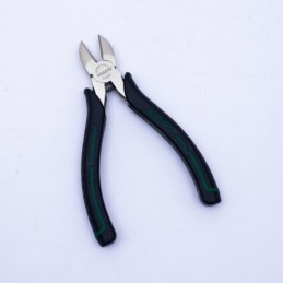 Alicate de corte diagonal 150mm WYNNS