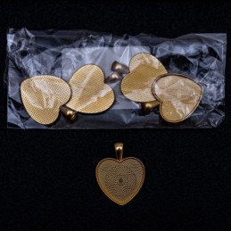 Dije corazon dorado 35x28mm 5pc