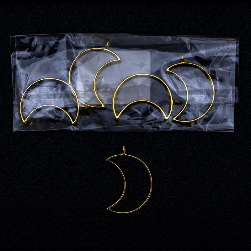 Dije luna dorado 5pc