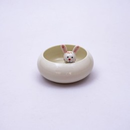 Maceta oval con conejo 10x2cm