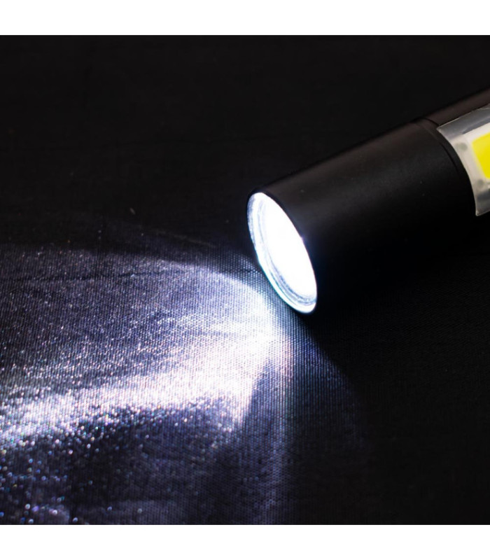 Mini linterna led con estuche