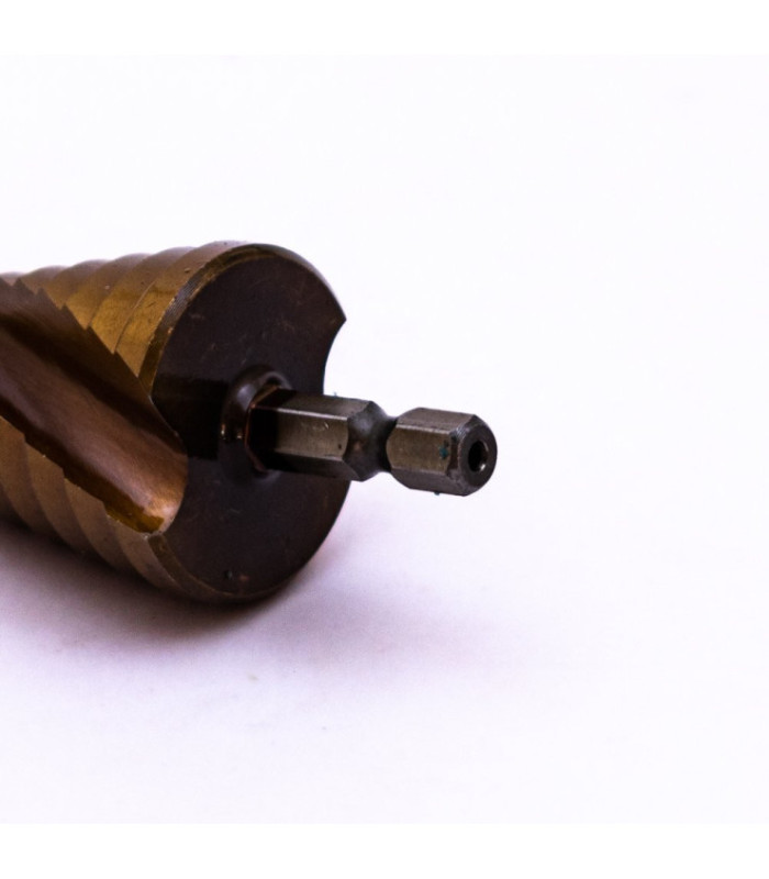 Mecha escalonada de cobalto 4-32mm