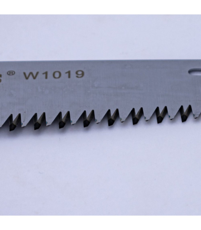 Serrucho para poda con estuche WYNNS