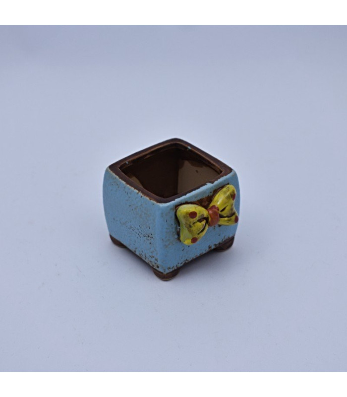 Maceta cuadrado con diseño de moño 7.5x6.5cm