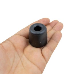 Patita de goma negro 30x30mm