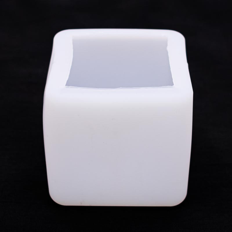 Molde de silicona cubo con borde redondeado 63x63m