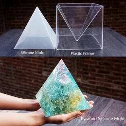 Molde de silicona piramide 155x160mm