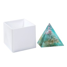 Molde de silicona piramide 155x130mm