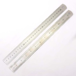 REGLA DE METAL 30CM